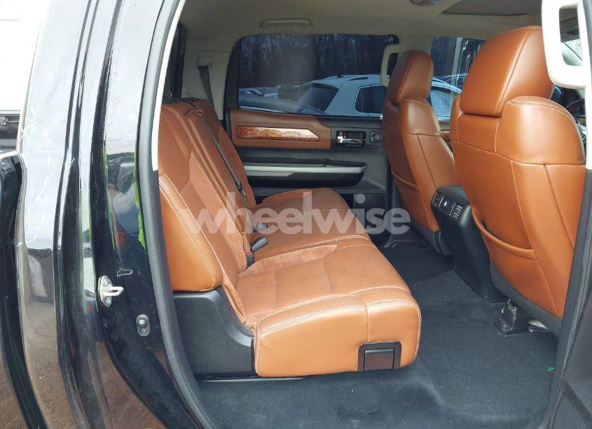 Photo 8 of 2020 Toyota Tundra CREWMAX 1794/CREWMAX PLATINUM (VIN 5TFAY5F13LX887440)