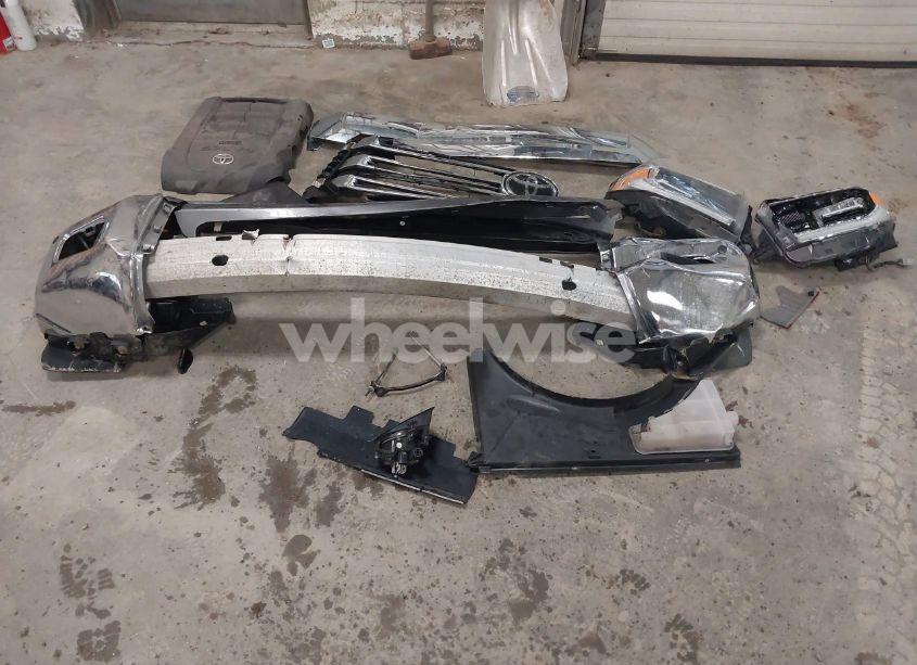 Photo 12 of 2021 Toyota Tundra PLATINUM (VIN 5TFAY5F14MX959487)