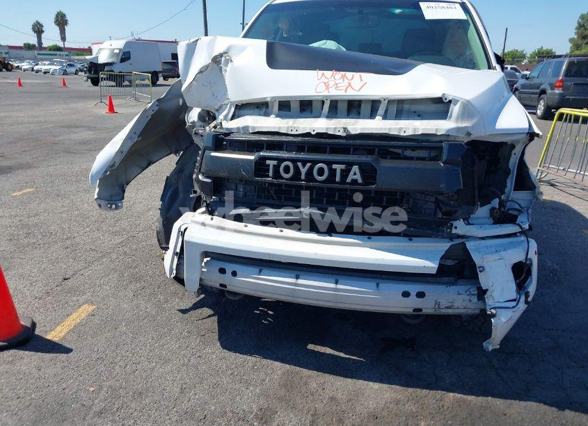 Photo 12 of 2015 Toyota Tundra PLATINUM 5.7L V8 (VIN 5TFAY5F15FX453153)