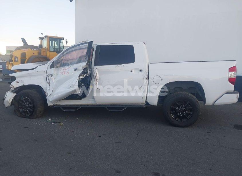 Photo 14 of 2015 Toyota Tundra PLATINUM 5.7L V8 (VIN 5TFAY5F15FX453153)