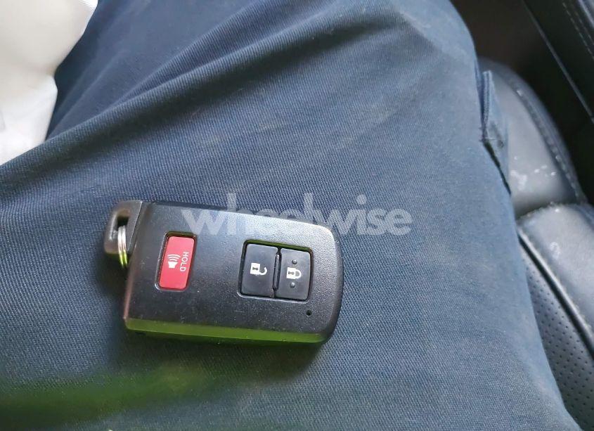 Photo 11 of 2021 Toyota Tundra PLATINUM (VIN 5TFAY5F15MX973530)