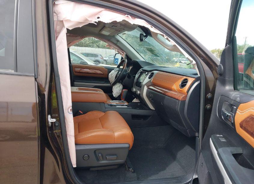 Photo 5 of 2021 Toyota Tundra 1794 EDITION (VIN 5TFAY5F15MX996175)