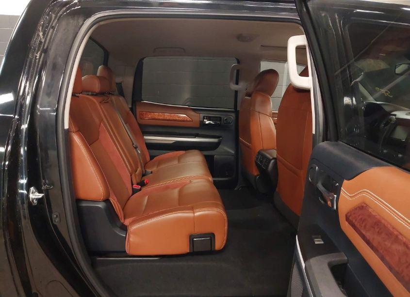 Photo 8 of 2015 Toyota Tundra 1794 5.7L V8 (VIN 5TFAY5F16FX459995)