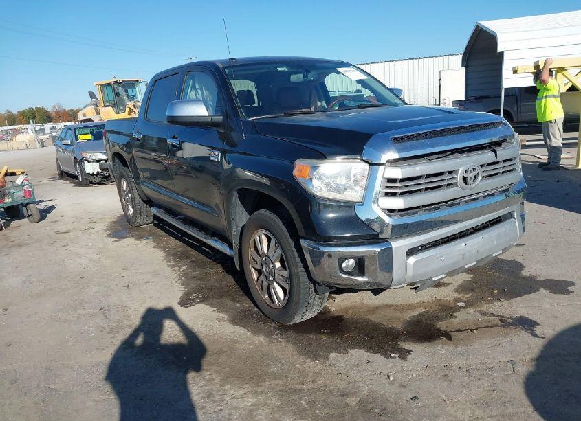 2015 Toyota Tundra 1794 5.7L V8 (VIN 5TFAY5F18FX465832) main photo