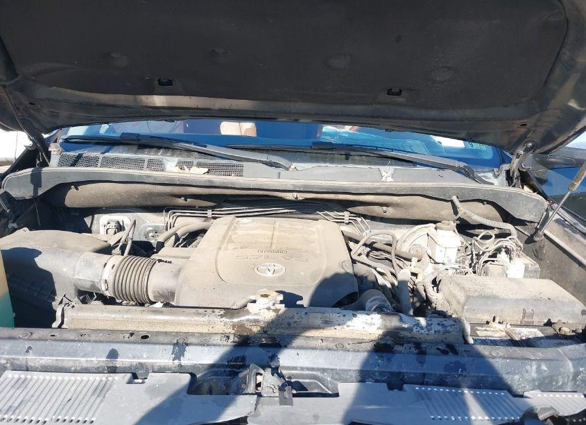 Photo 10 of 2015 Toyota Tundra 1794 5.7L V8 (VIN 5TFAY5F18FX465832)