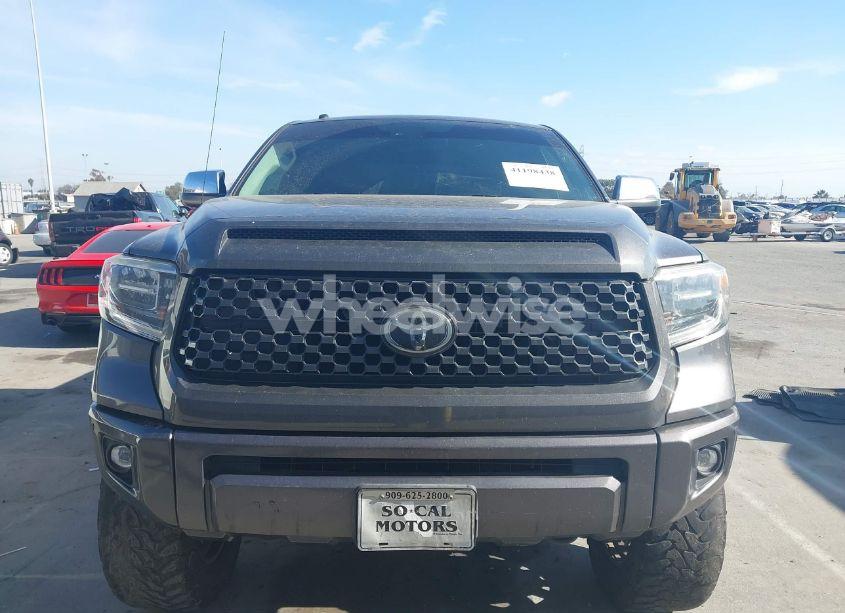 Photo 13 of 2019 Toyota Tundra PLATINUM 5.7L V8 (VIN 5TFAY5F18KX791740)