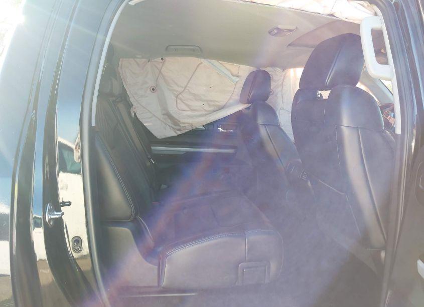 Photo 8 of 2019 Toyota Tundra PLATINUM 5.7L V8 (VIN 5TFAY5F18KX804194)