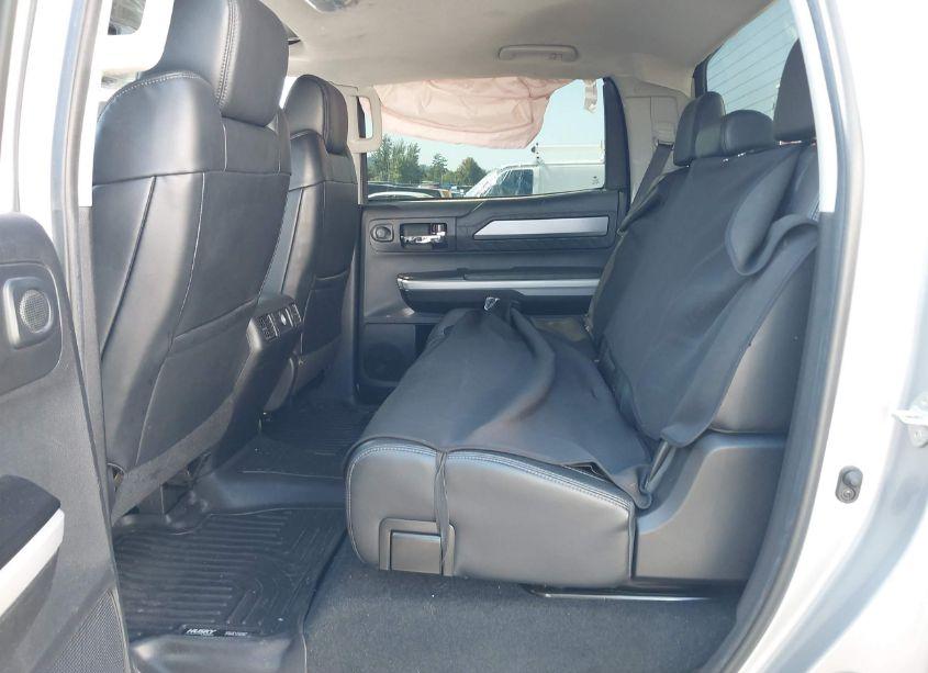 Photo 8 of 2020 Toyota Tundra PLATINUM (VIN 5TFAY5F18LX919055)
