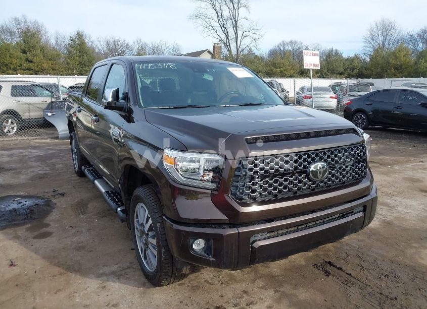 2020 Toyota Tundra PLATINUM (VIN 5TFAY5F19LX883294) main photo