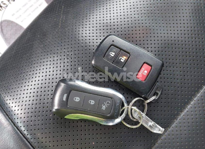 Photo 11 of 2020 Toyota Tundra PLATINUM (VIN 5TFAY5F19LX883294)