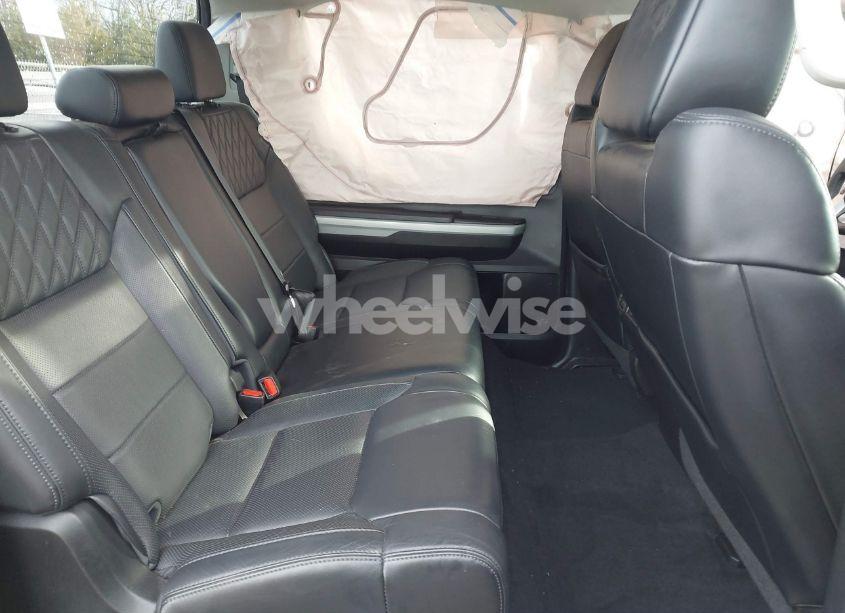 Photo 8 of 2020 Toyota Tundra PLATINUM (VIN 5TFAY5F19LX883294)