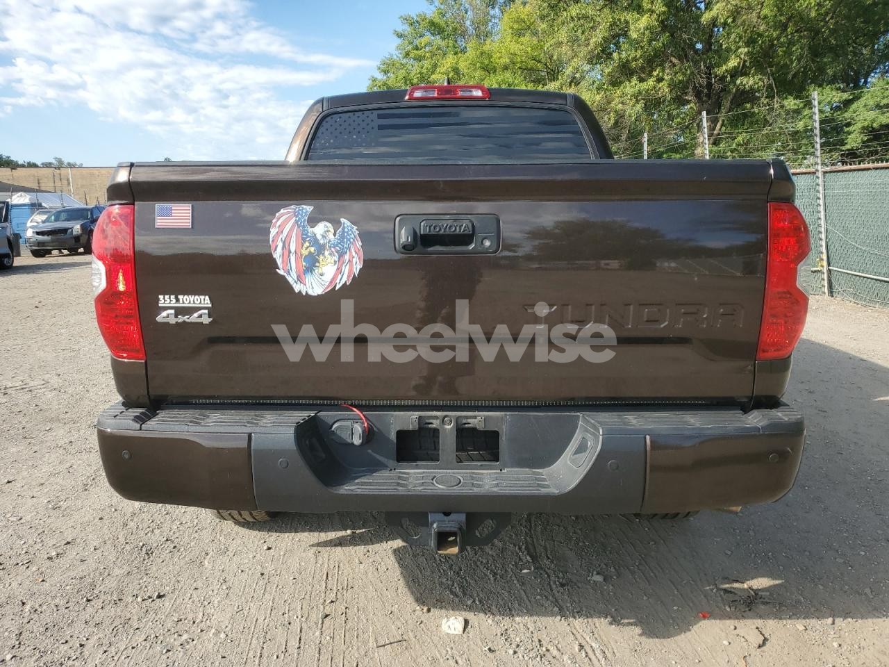 Photo 6 of 2021 TOYOTA TUNDRA CREWMAX 1794 (VIN 5TFAY5F19MX034249)