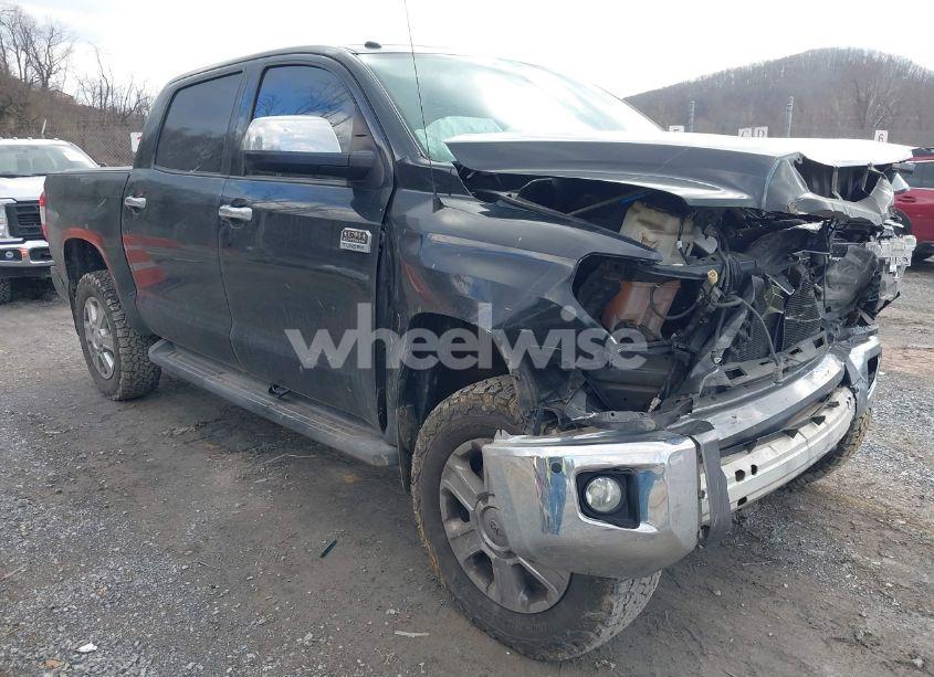 2016 Toyota Tundra 1794 5.7L V8 (VIN 5TFAY5F1XGX559700) main photo