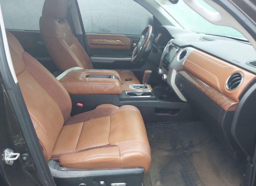 Photo 5 of 2020 Toyota Tundra 4WD 1794 EDITION (VIN 5TFAY5F1XLX955488)