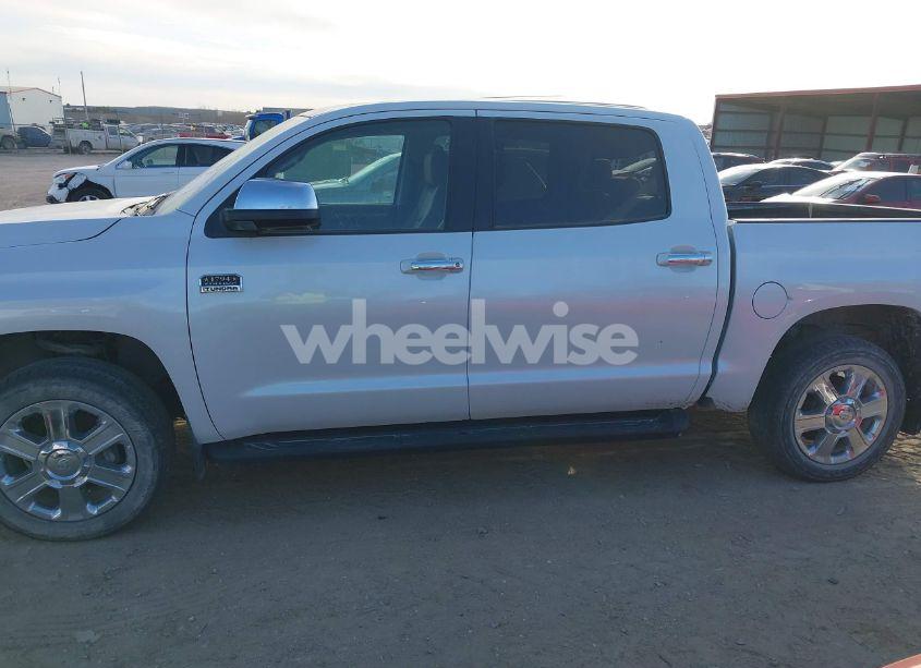 Photo 14 of 2021 Toyota Tundra 1794 EDITION (VIN 5TFAY5F1XMX020652)
