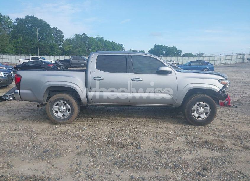 Photo 14 of 2016 Toyota Tacoma SR5 V6 (VIN 5TFAZ5CN0GX006431)