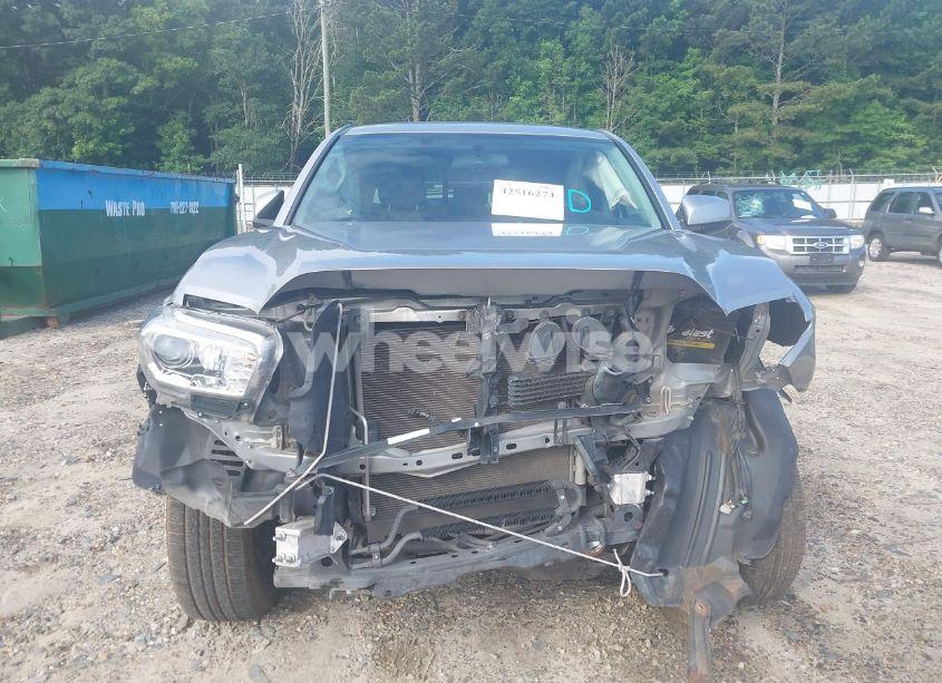 Photo 6 of 2016 Toyota Tacoma SR5 V6 (VIN 5TFAZ5CN0GX006431)