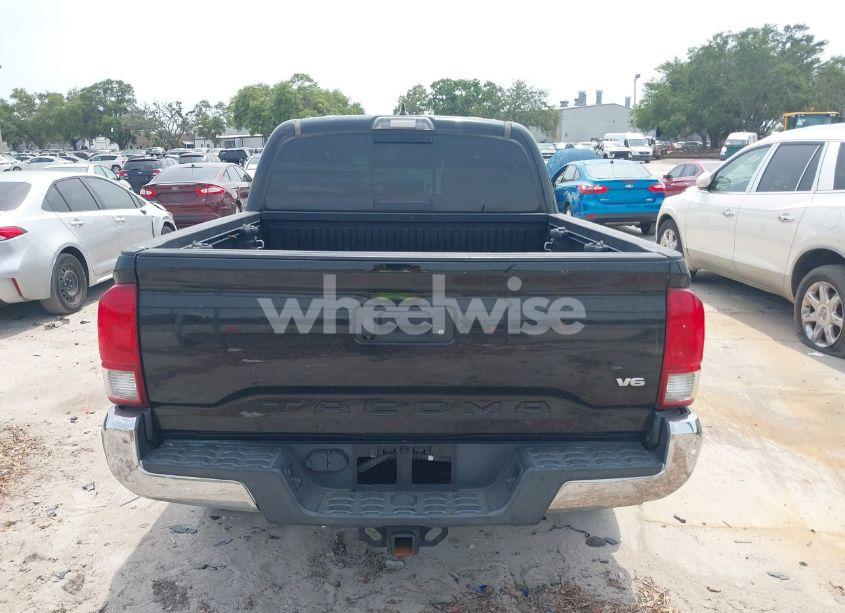 Photo 16 of 2017 Toyota Tacoma TRD OFF ROAD (VIN 5TFAZ5CN0HX034456)