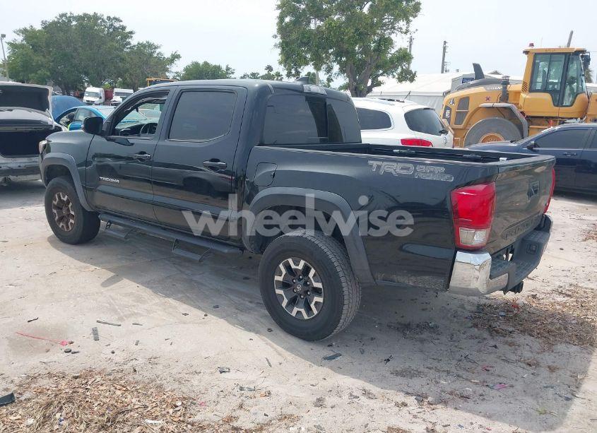 Photo 3 of 2017 Toyota Tacoma TRD OFF ROAD (VIN 5TFAZ5CN0HX034456)