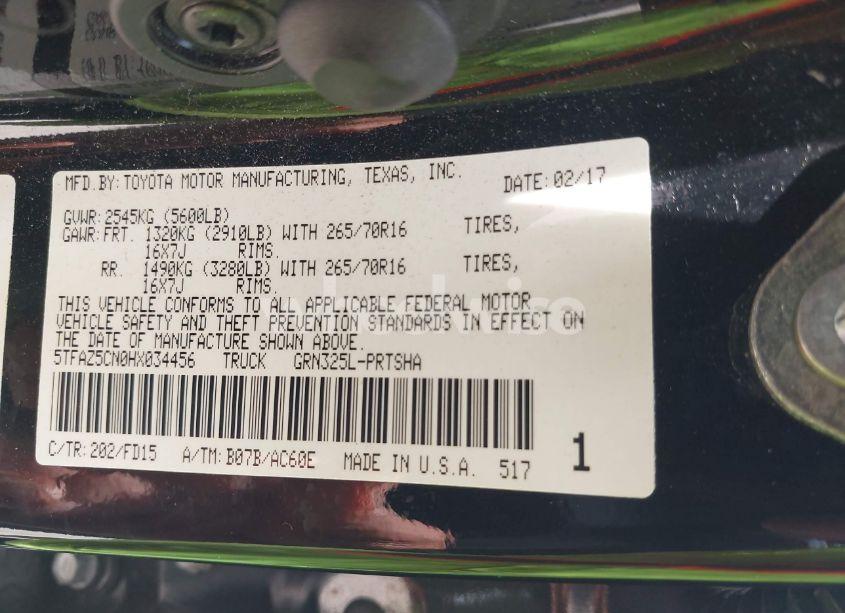 Photo 9 of 2017 Toyota Tacoma TRD OFF ROAD (VIN 5TFAZ5CN0HX034456)