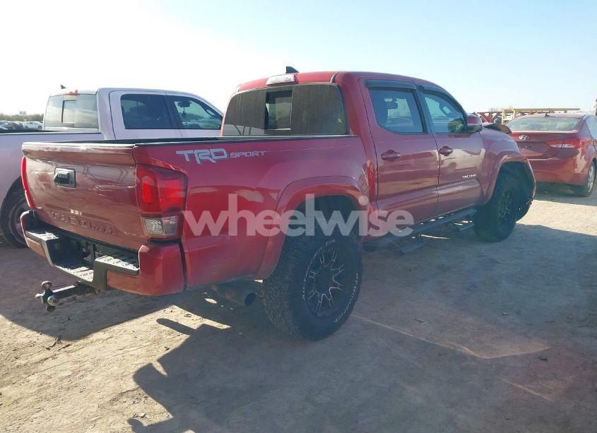 Photo 4 of 2017 Toyota Tacoma TRD SPORT (VIN 5TFAZ5CN0HX047269)