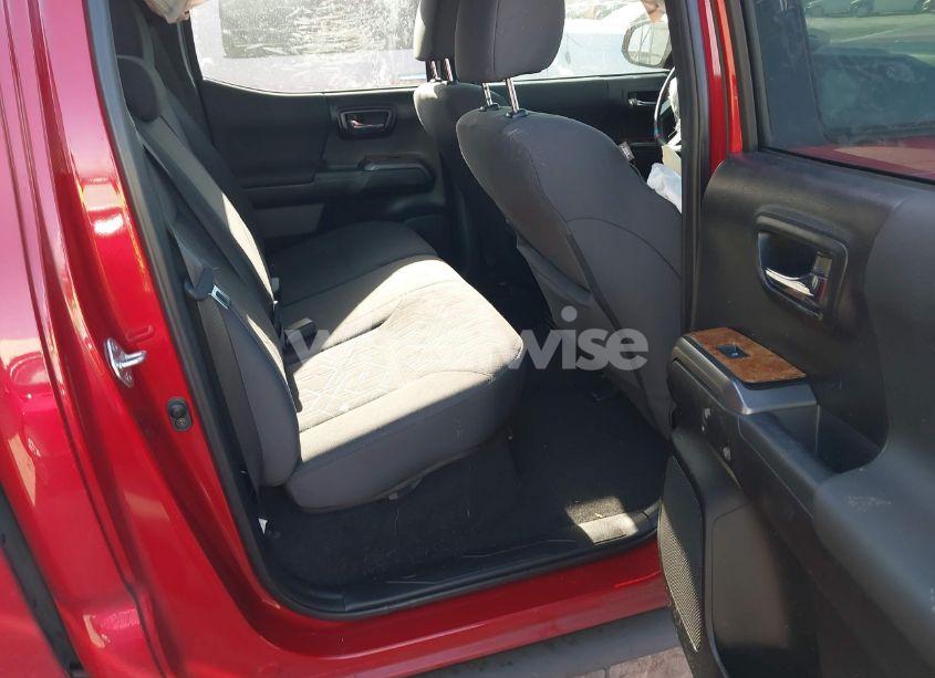 Photo 8 of 2017 Toyota Tacoma TRD SPORT (VIN 5TFAZ5CN0HX047269)