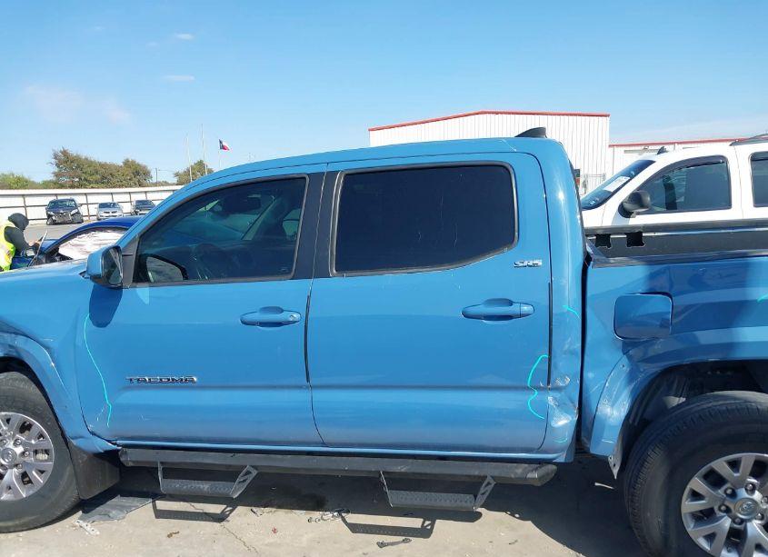 Photo 14 of 2019 Toyota Tacoma SR5 V6 (VIN 5TFAZ5CN0KX074611)