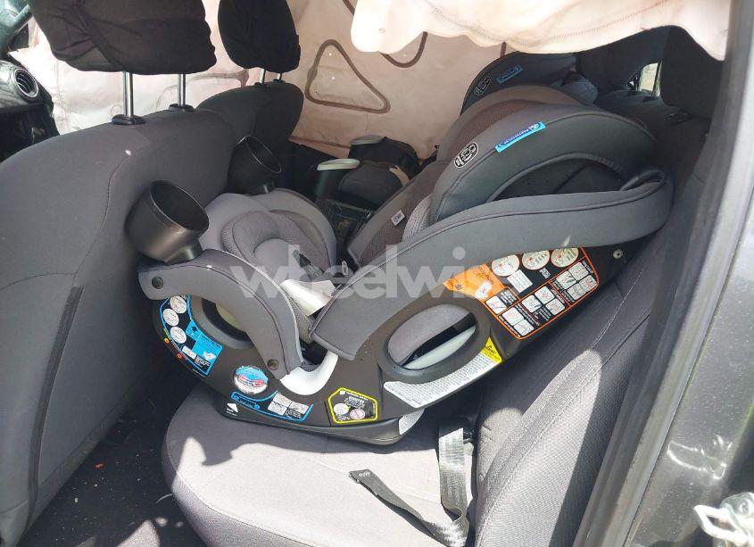 Photo 8 of 2018 Toyota Tacoma TRD SPORT (VIN 5TFAZ5CN1JX060828)