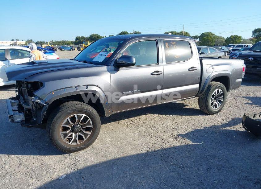 Photo 2 of 2021 Toyota Tacoma TRD SPORT (VIN 5TFAZ5CN1MX098953)