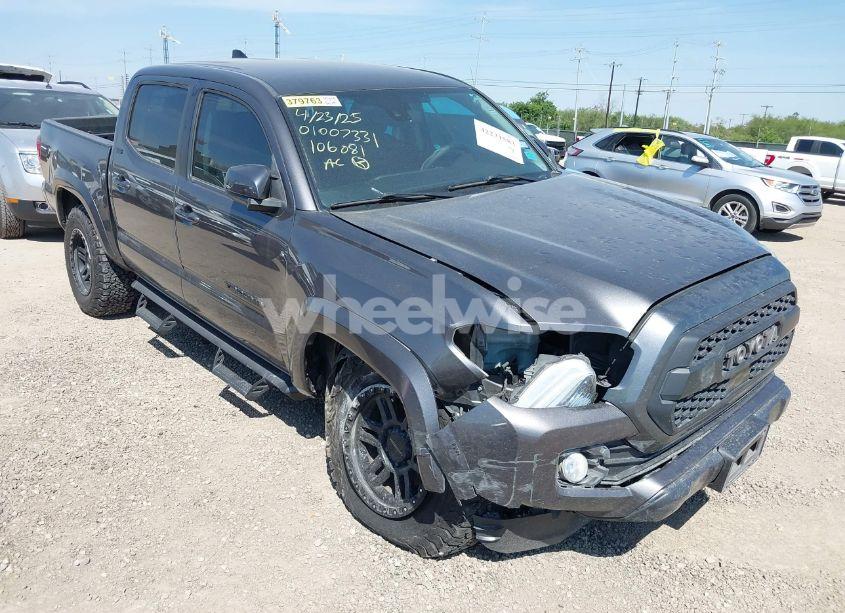 2021 Toyota Tacoma SR5 V6 (VIN 5TFAZ5CN1MX106081) main photo