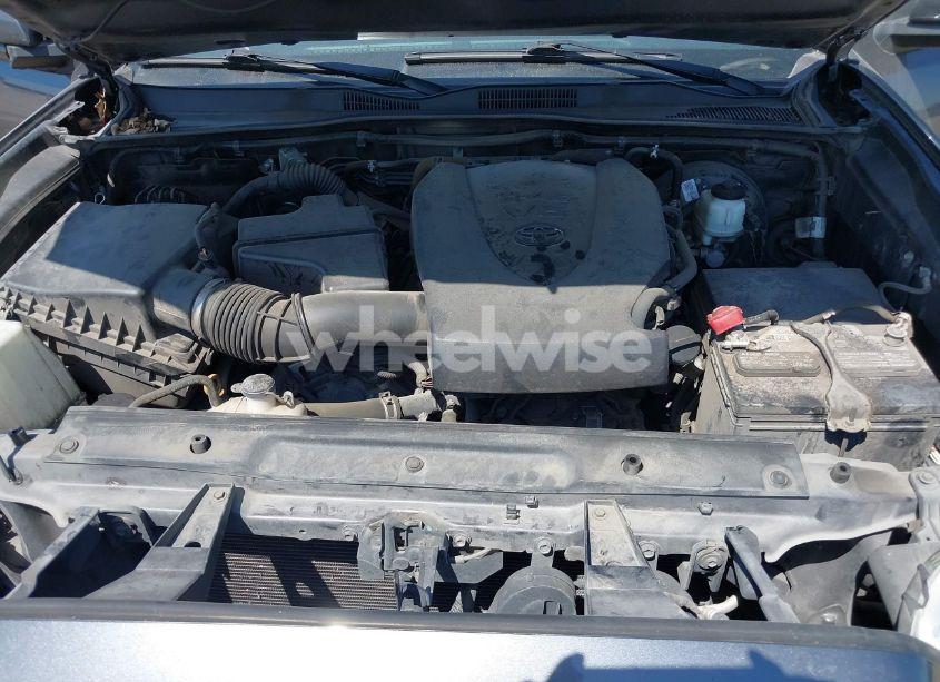 Photo 10 of 2021 Toyota Tacoma SR5 V6 (VIN 5TFAZ5CN1MX106081)