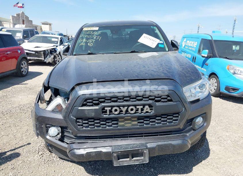 Photo 12 of 2021 Toyota Tacoma SR5 V6 (VIN 5TFAZ5CN1MX106081)
