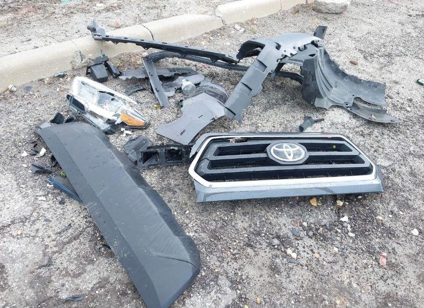 Photo 12 of 2021 Toyota Tacoma SR5 V6 (VIN 5TFAZ5CN1MX109272)