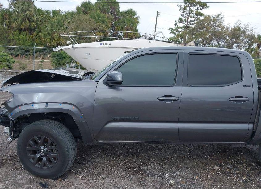Photo 15 of 2021 Toyota Tacoma SR5 V6 (VIN 5TFAZ5CN1MX109272)
