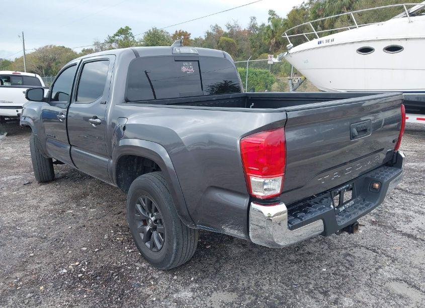 Photo 3 of 2021 Toyota Tacoma SR5 V6 (VIN 5TFAZ5CN1MX109272)