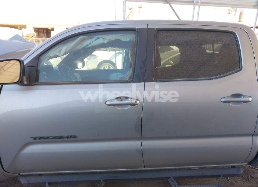 Photo 14 of 2021 Toyota Tacoma TRD SPORT (VIN 5TFAZ5CN1MX112995)