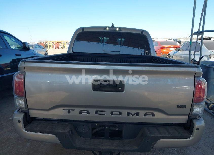 Photo 16 of 2021 Toyota Tacoma TRD SPORT (VIN 5TFAZ5CN1MX112995)