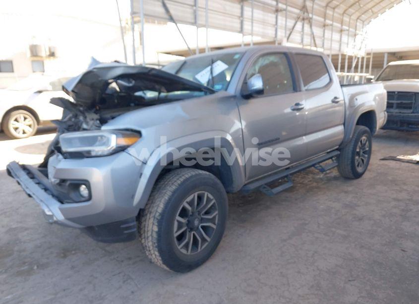 Photo 2 of 2021 Toyota Tacoma TRD SPORT (VIN 5TFAZ5CN1MX112995)