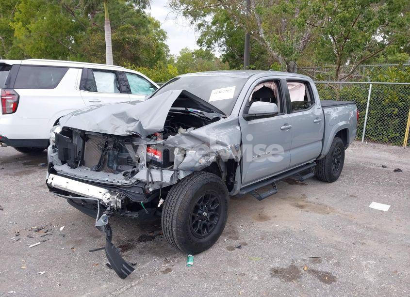 Photo 12 of 2021 Toyota Tacoma SR5 V6 (VIN 5TFAZ5CN1MX113810)