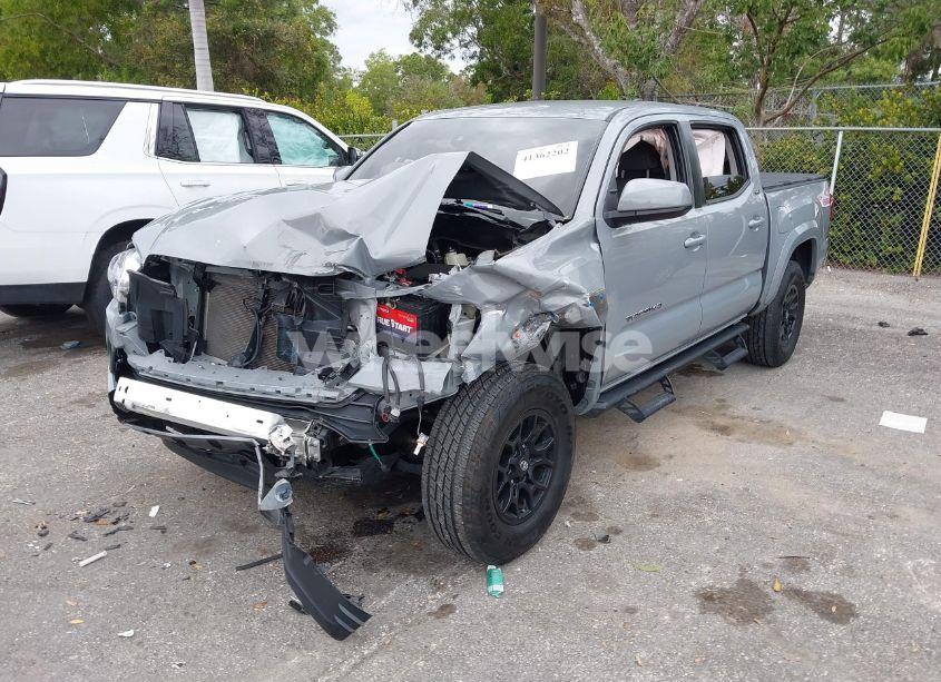 Photo 6 of 2021 Toyota Tacoma SR5 V6 (VIN 5TFAZ5CN1MX113810)
