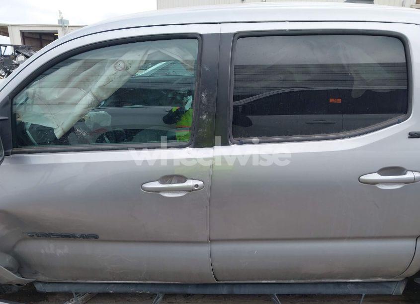 Photo 15 of 2021 Toyota Tacoma SR5 V6 (VIN 5TFAZ5CN1MX116321)