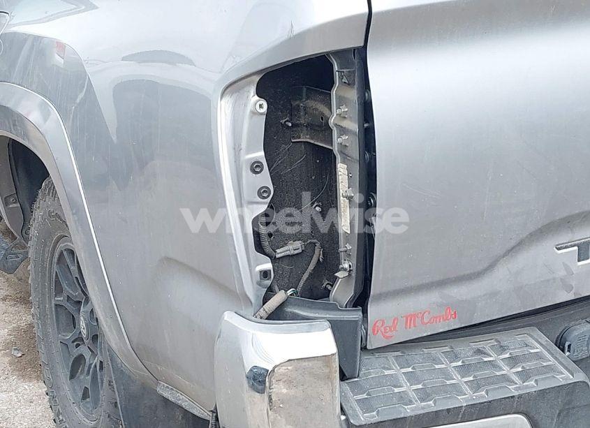 Photo 6 of 2021 Toyota Tacoma SR5 V6 (VIN 5TFAZ5CN1MX116321)