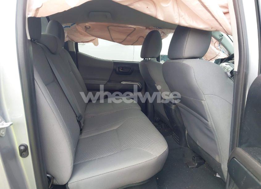 Photo 8 of 2021 Toyota Tacoma SR5 V6 (VIN 5TFAZ5CN1MX116321)
