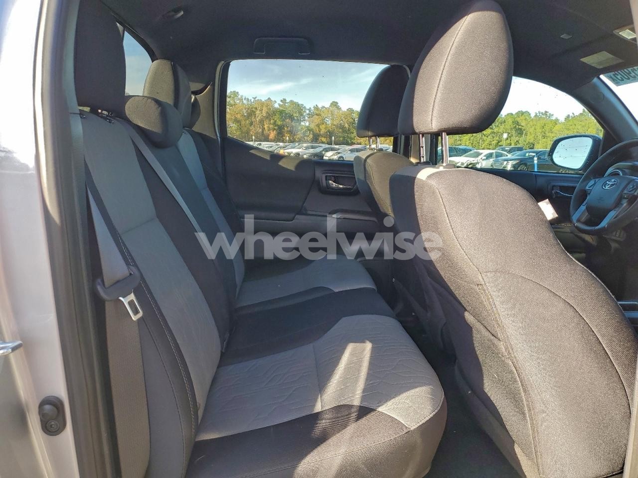 Photo 10 of 2021 TOYOTA TACOMA DOUBLE CAB (VIN 5TFAZ5CN1MX118439)