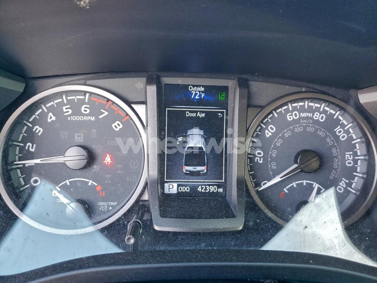 Photo 9 of 2021 TOYOTA TACOMA DOUBLE CAB (VIN 5TFAZ5CN1MX118439)