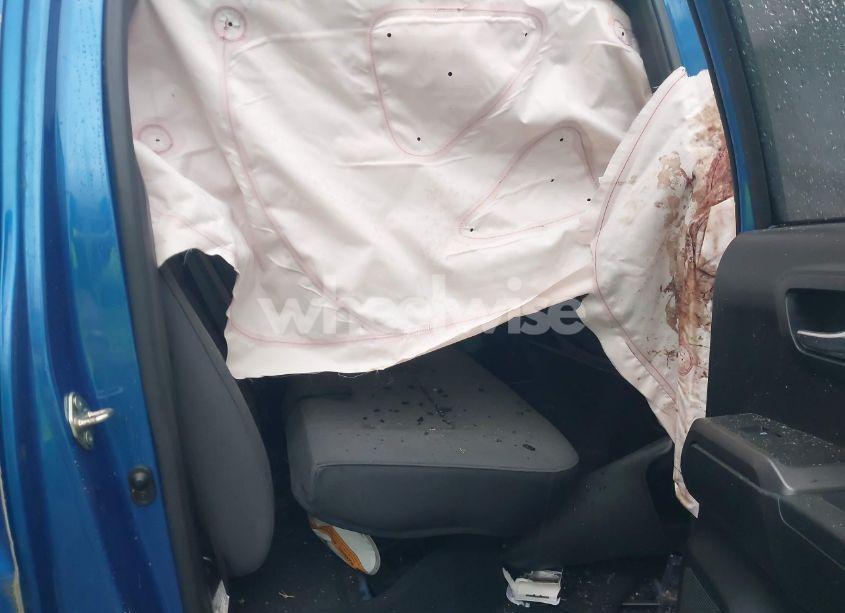 Photo 8 of 2017 Toyota Tacoma TRD SPORT (VIN 5TFAZ5CN2HX039819)