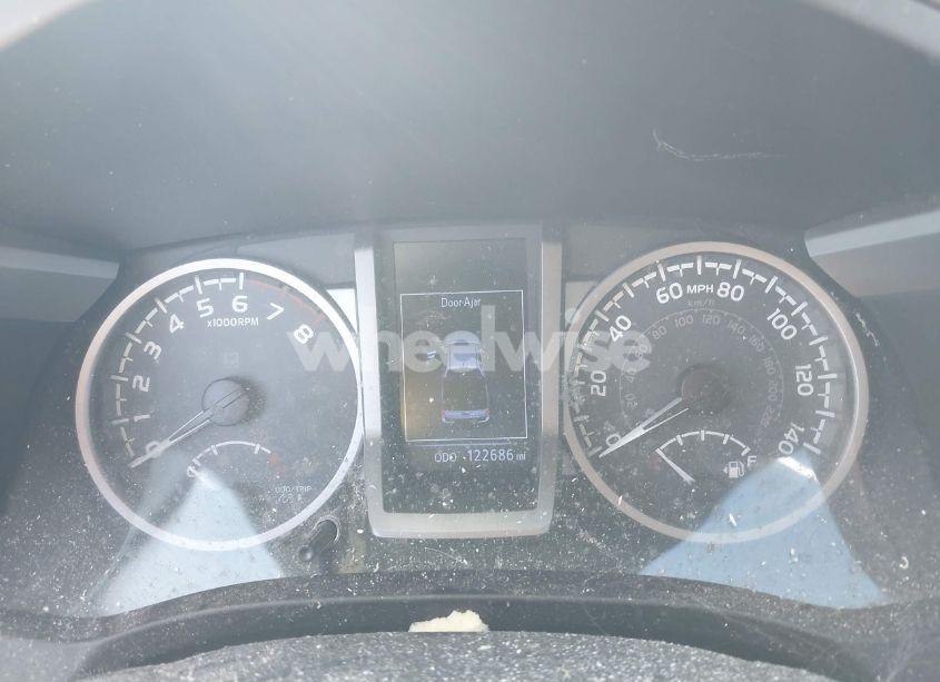 Photo 7 of 2017 Toyota Tacoma SR5 V6 (VIN 5TFAZ5CN2HX045524)