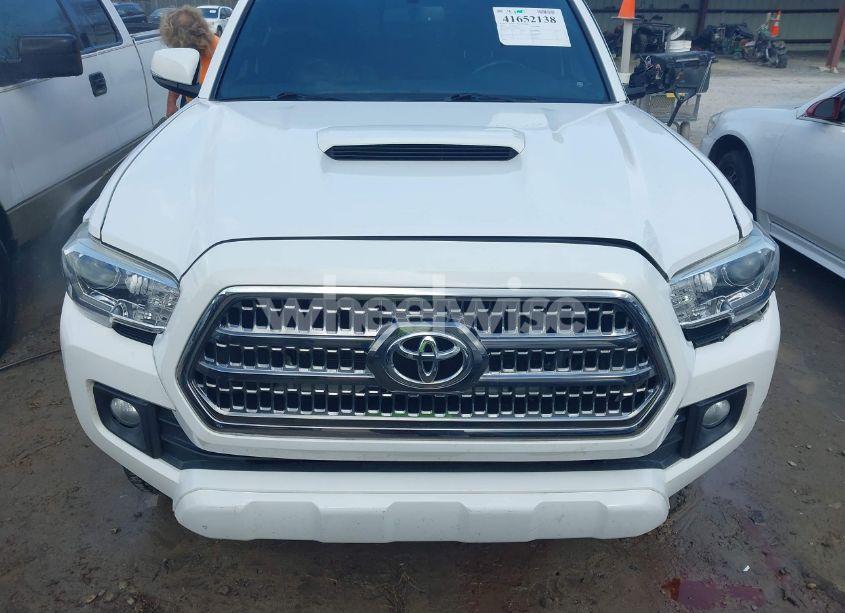 Photo 13 of 2016 Toyota Tacoma TRD SPORT (VIN 5TFAZ5CN3GX005550)