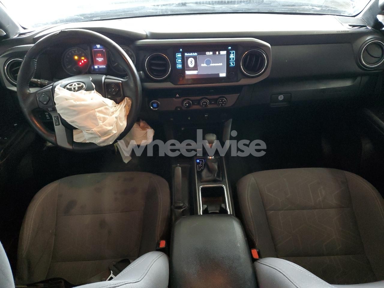 Photo 8 of 2016 TOYOTA TACOMA DOUBLE CAB (VIN 5TFAZ5CN3GX015561)