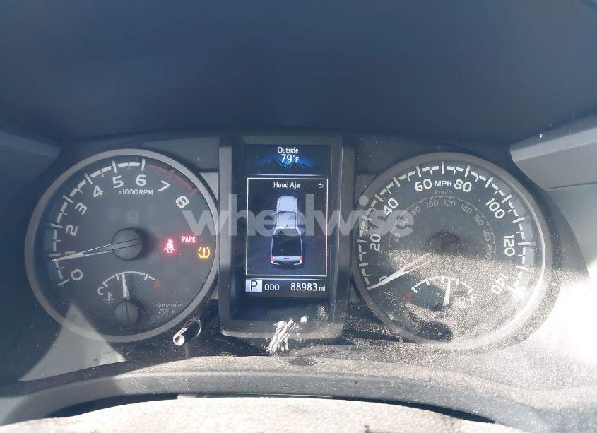 Photo 7 of 2016 Toyota Tacoma TRD SPORT (VIN 5TFAZ5CN4GX009638)